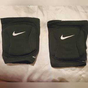 Nike Kneepads